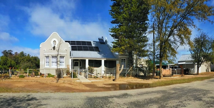 3 Bedroom Property for Sale in Steytlerville Eastern Cape